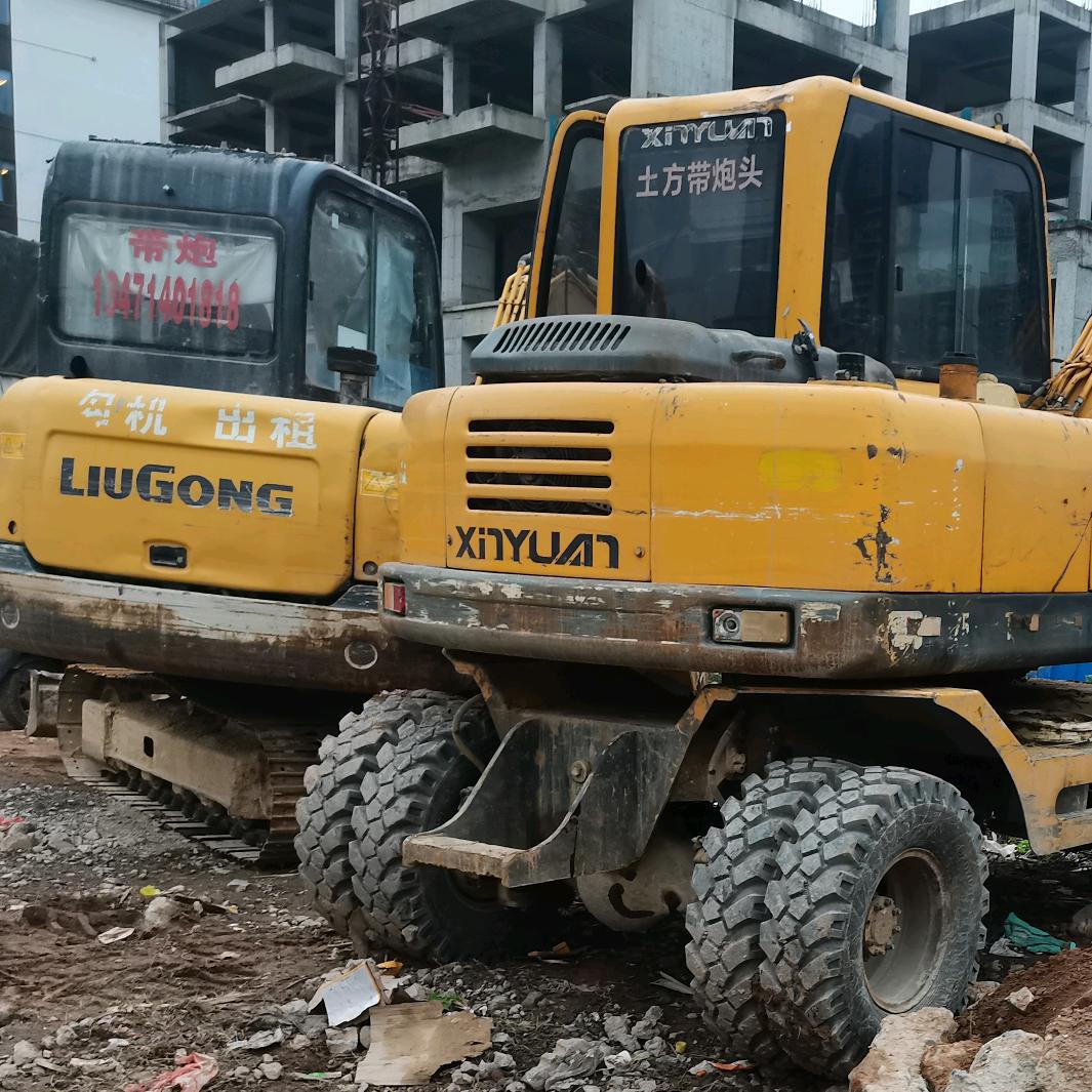 货车，钩机出租刘弟