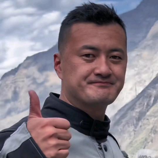 吴老臭摩旅（吴老臭直播切片）
