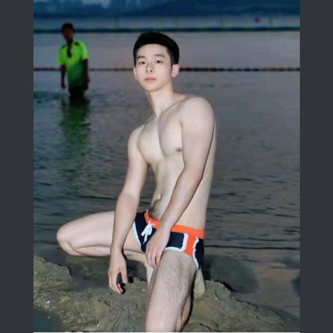 牛肉火锅。海鲜师傅