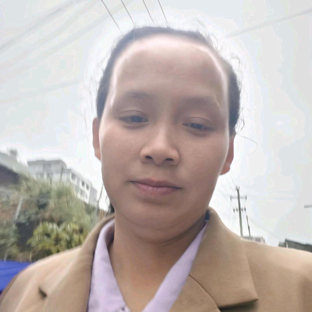 班晓芳