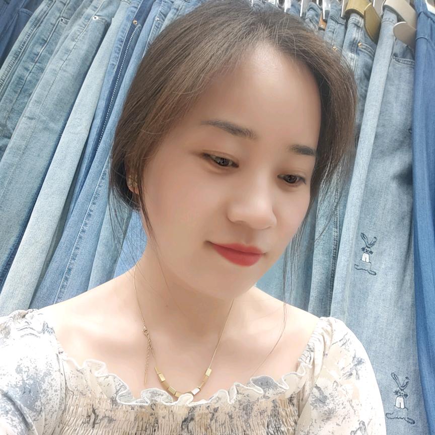 莫沫（拒连赞）