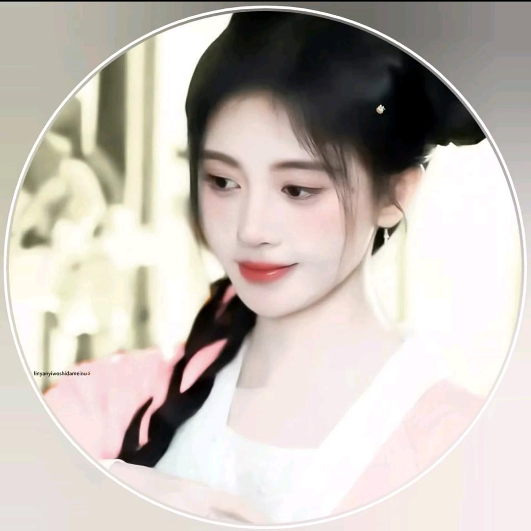 𝙆𝙞𝙠𝙪简祎露🅥（小栀嫣）
