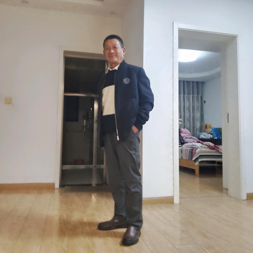 江孟千
