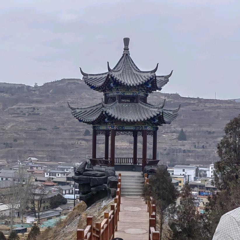 农资人薄姐，盖西村农资店