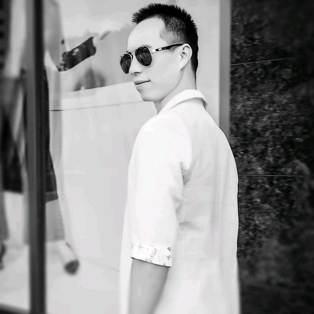 ℳღ梦醒᭄ꦿ꯭꯭人已散დ᭄