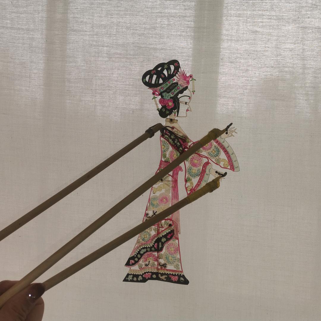 冰冷冷冷的陈哗哗头像