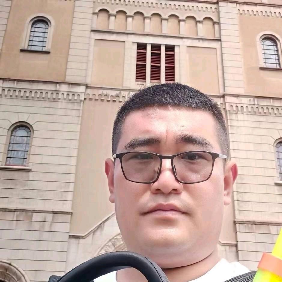 大鹏《汕德卡》