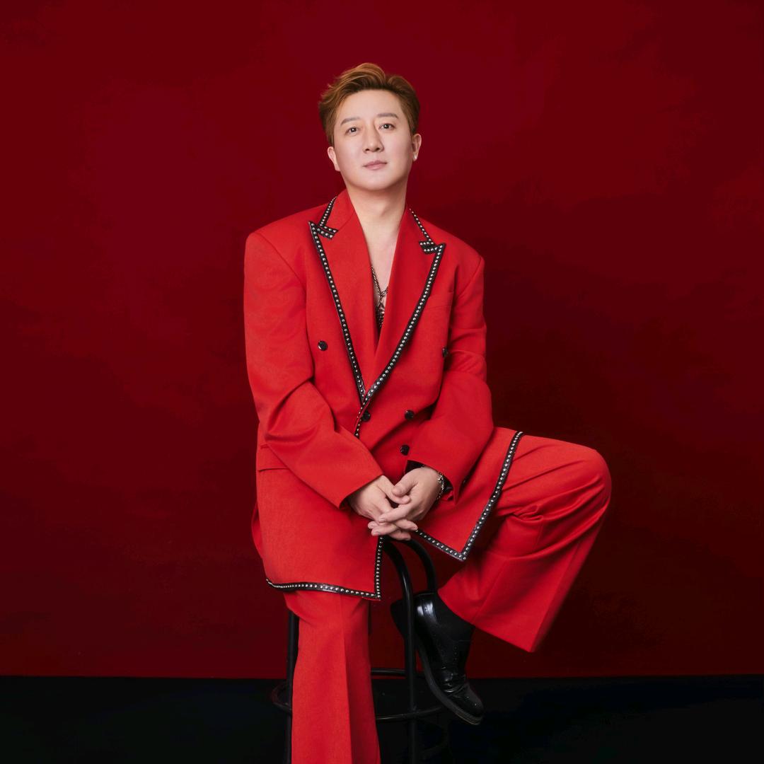 六哥轻奢（悦笑）