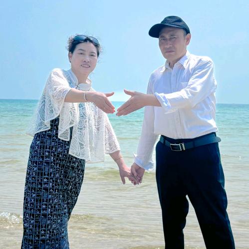 王…飞