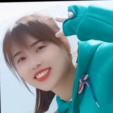 爱笑的甜妺妹