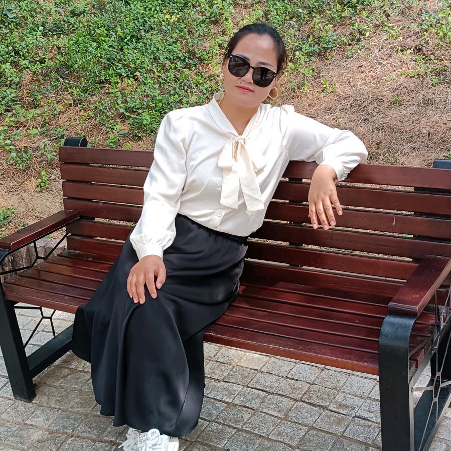 开卡车女司机静姐
