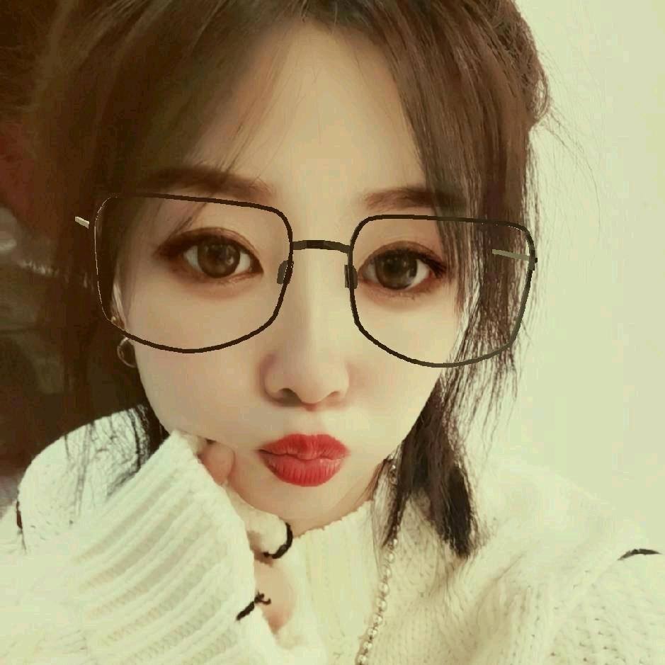 汉川时尚芭莎小玲