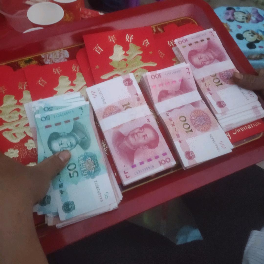 水上云月