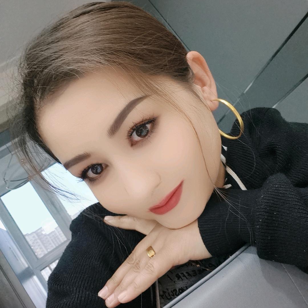 almira服饰
