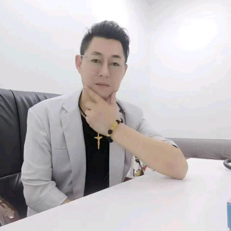 潘月清风