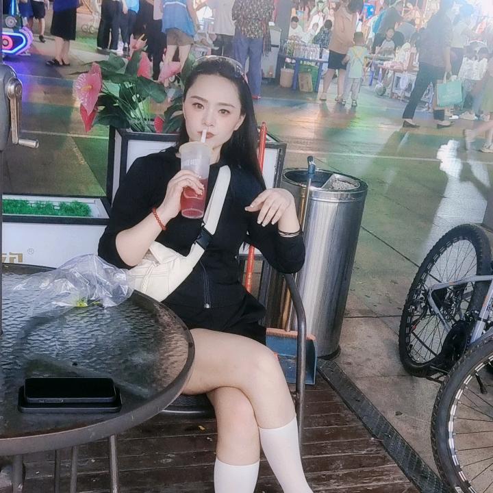 ℒℴѵℯ范哈哈