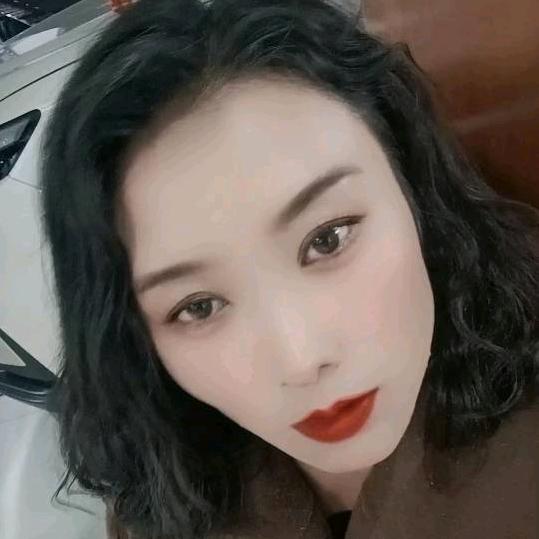坚强女人