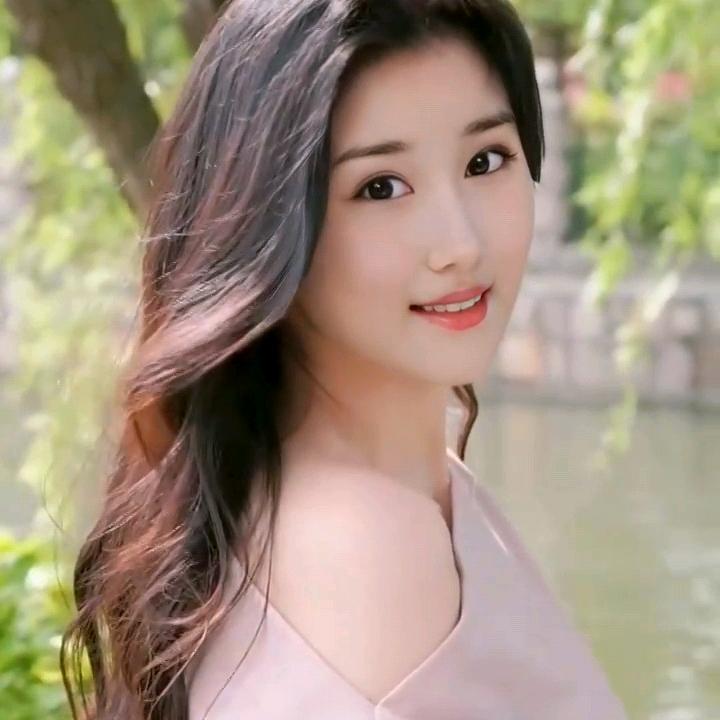 小乖(别看👀置顶)