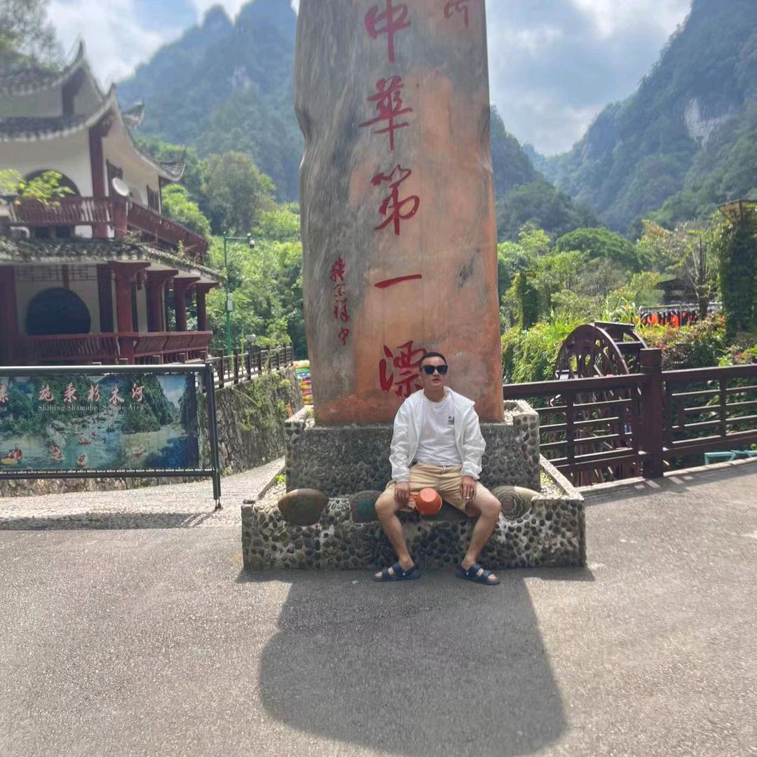 美心木门陈理事