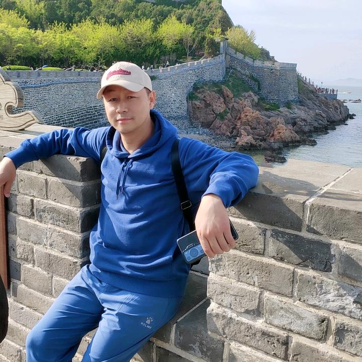 迎风飞杨