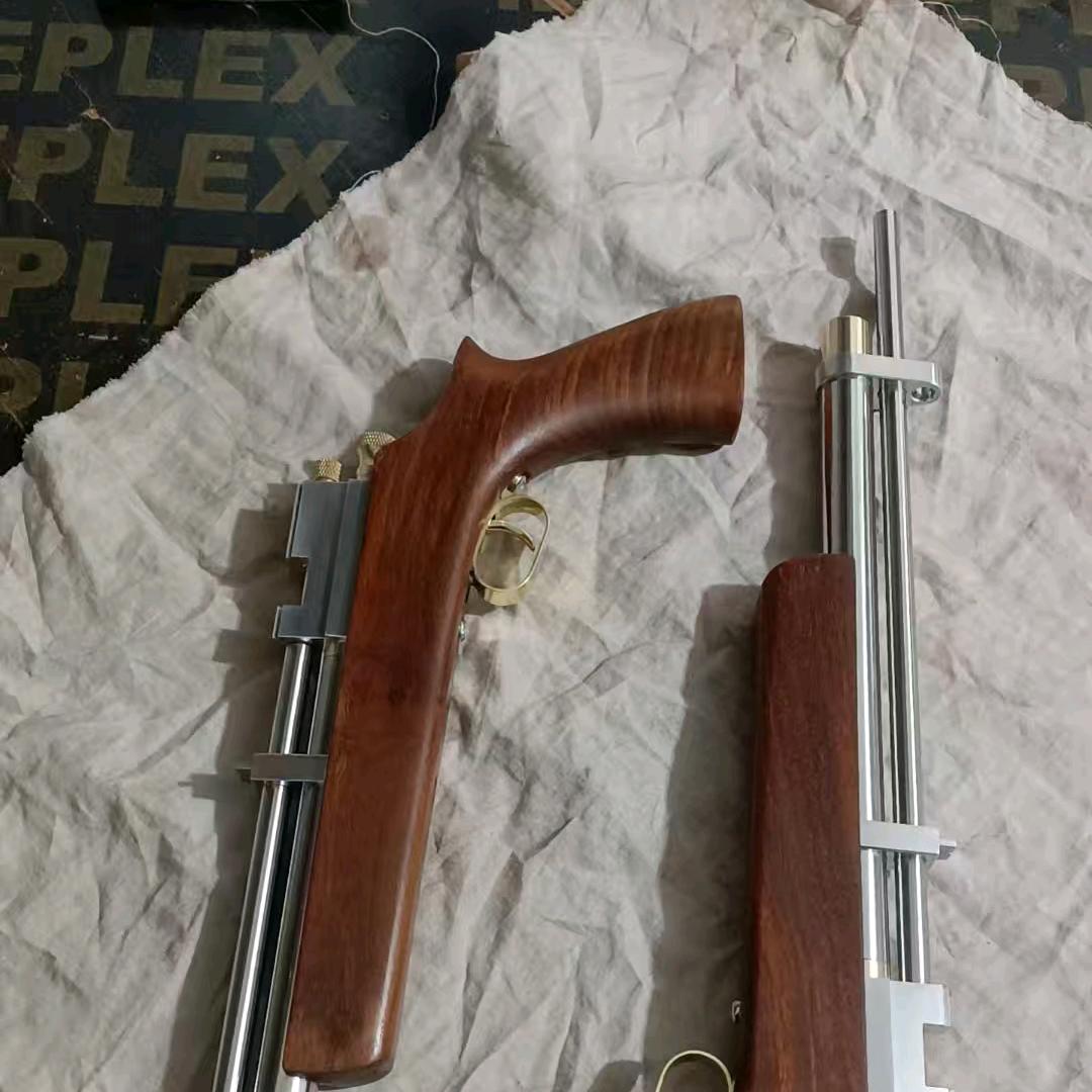 纯手工打造精工实木摆件