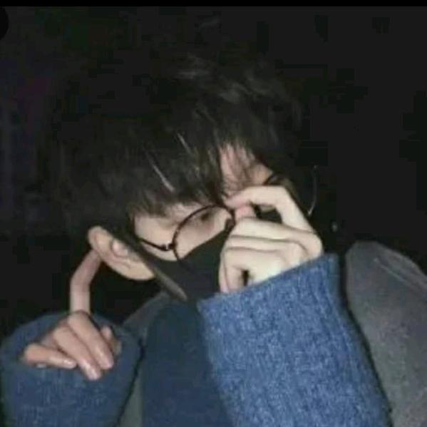 Y-'