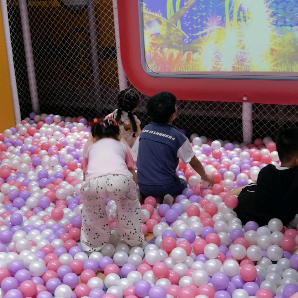 虹妍
