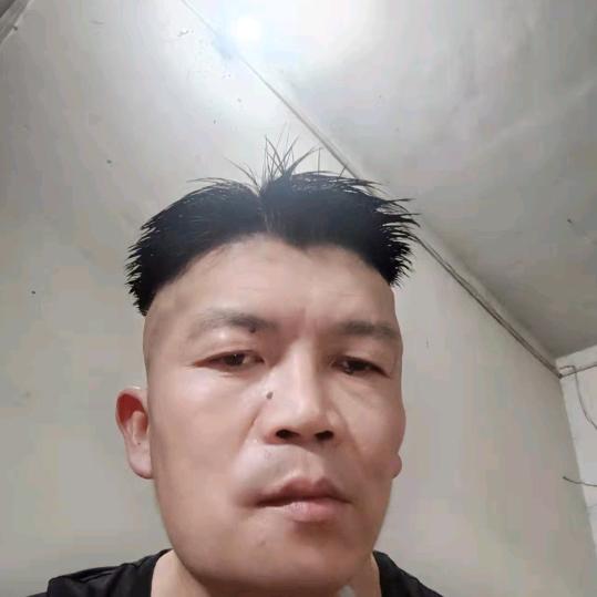 情有独忠