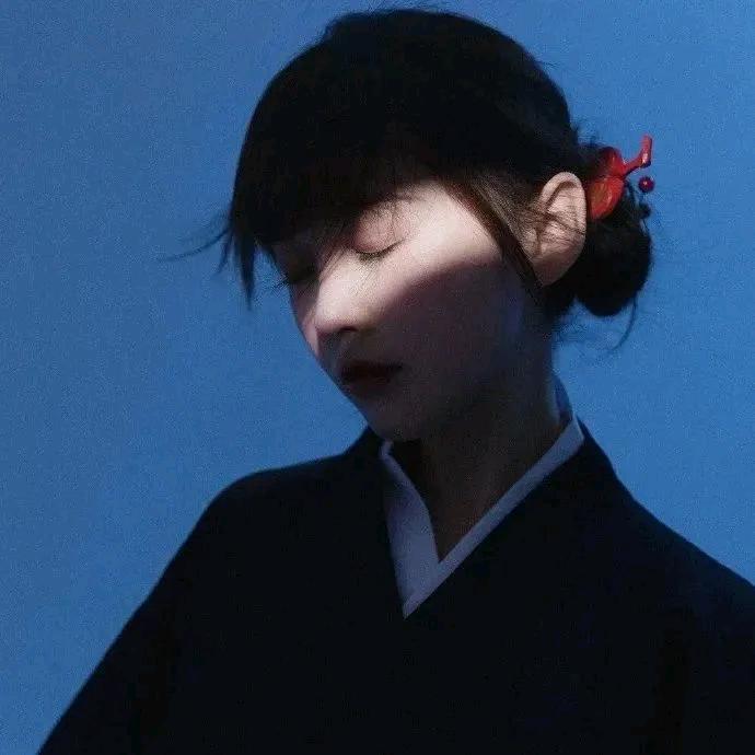 光伏组件批发——小张