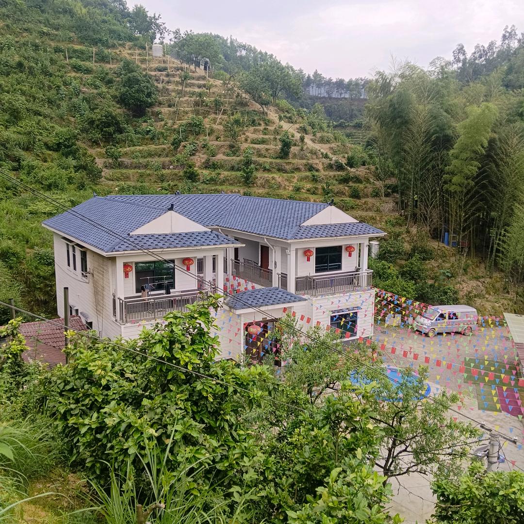 小连冲家庭农场