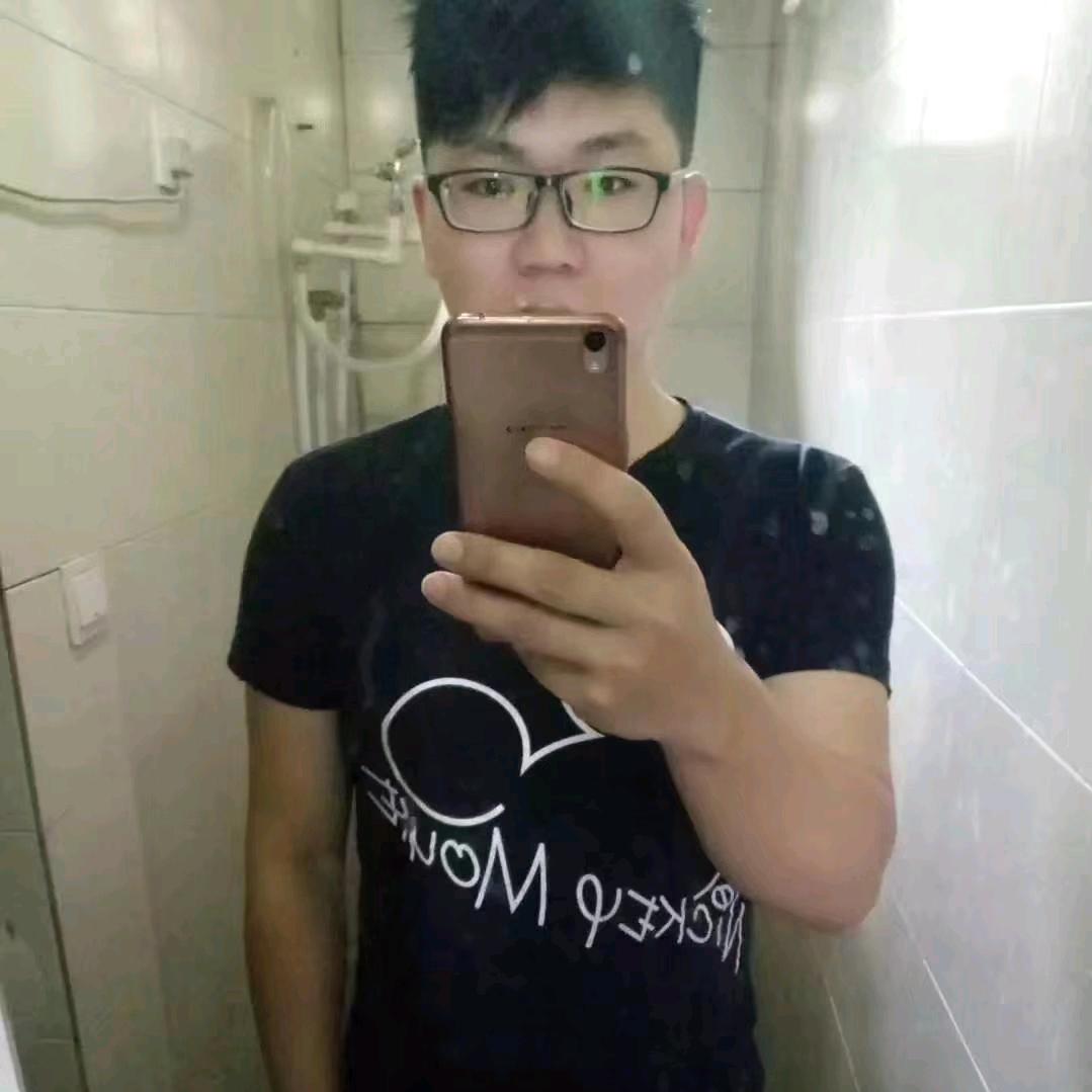 一只小闲闲°