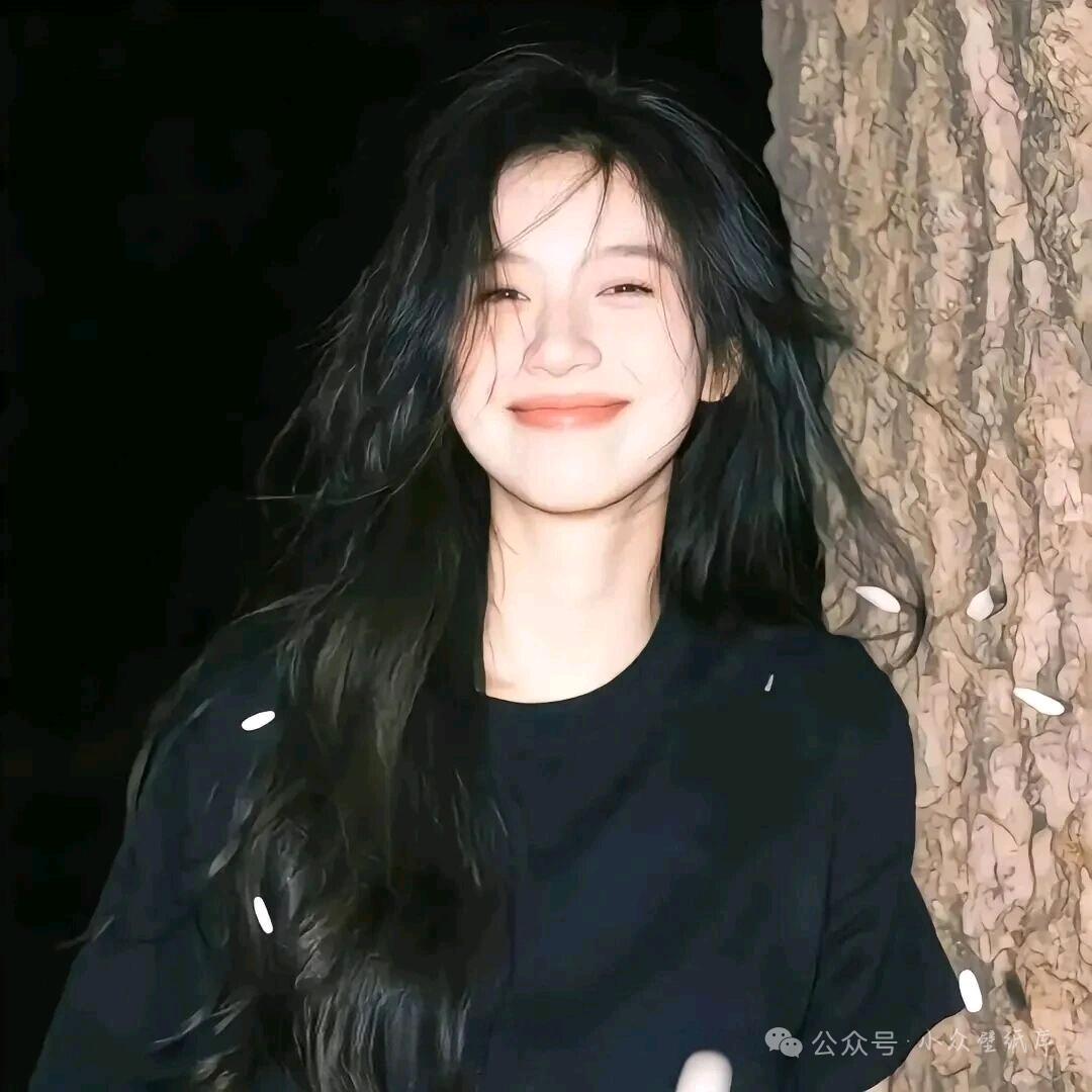 胡图图大王ʕ⸝⸝⸝˙Ⱉ˙ʔ ♡