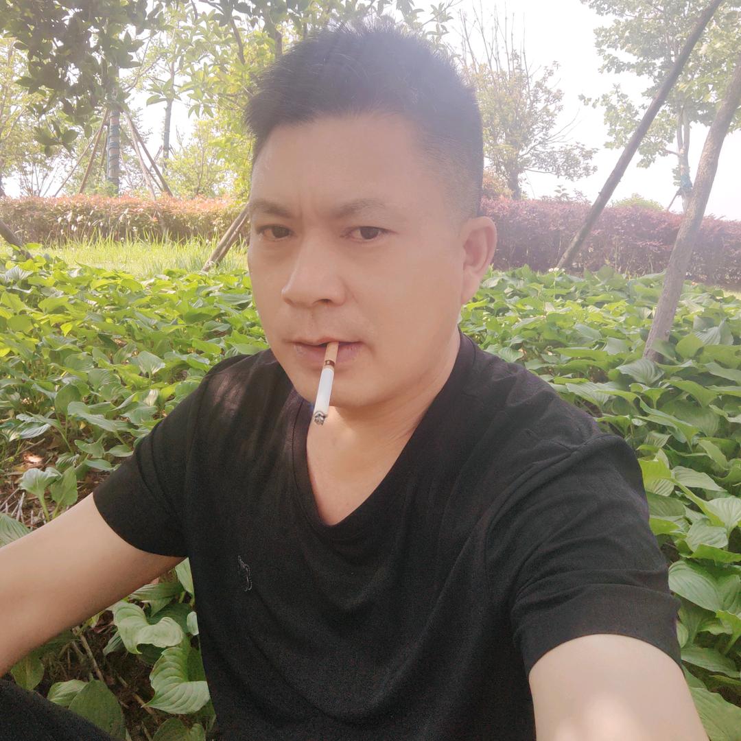 谈什么情和爱？拼命搞钱才有底气💘