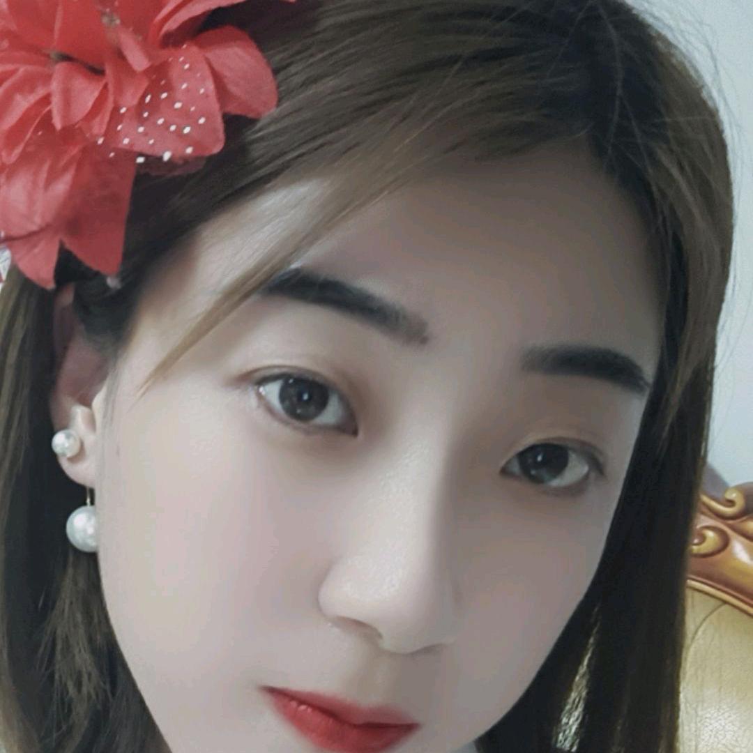卖房子的🍒李小姐🍭🍭🍭