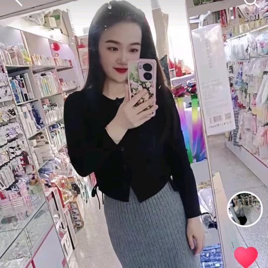 桠溪圣罗兰生活馆