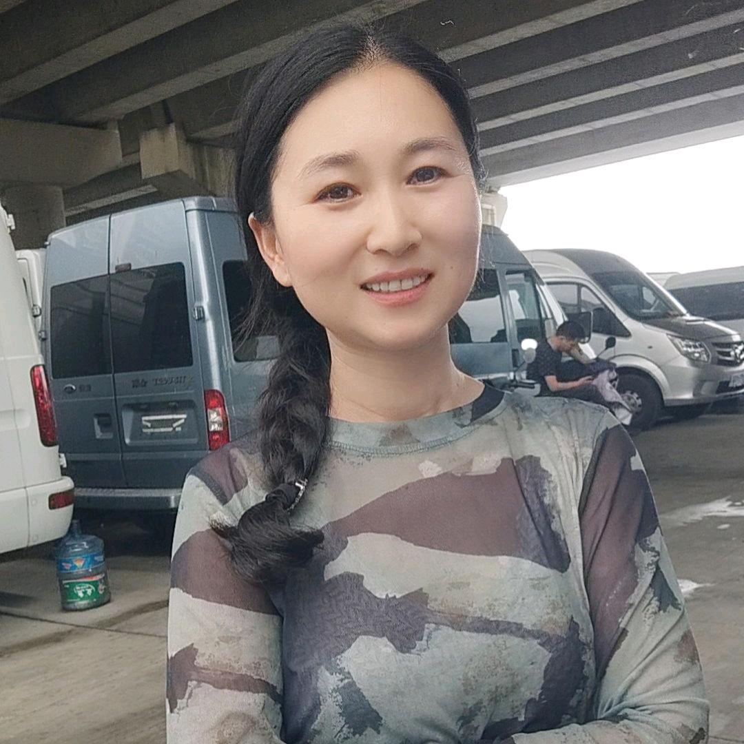苏州刘姐二手面包车【全国收车免费评估】