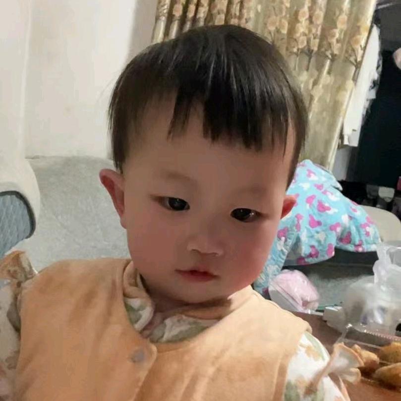 摩尼.