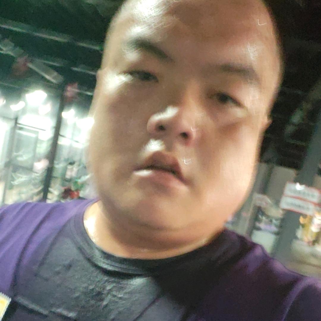 昆明只做大虾的老陈