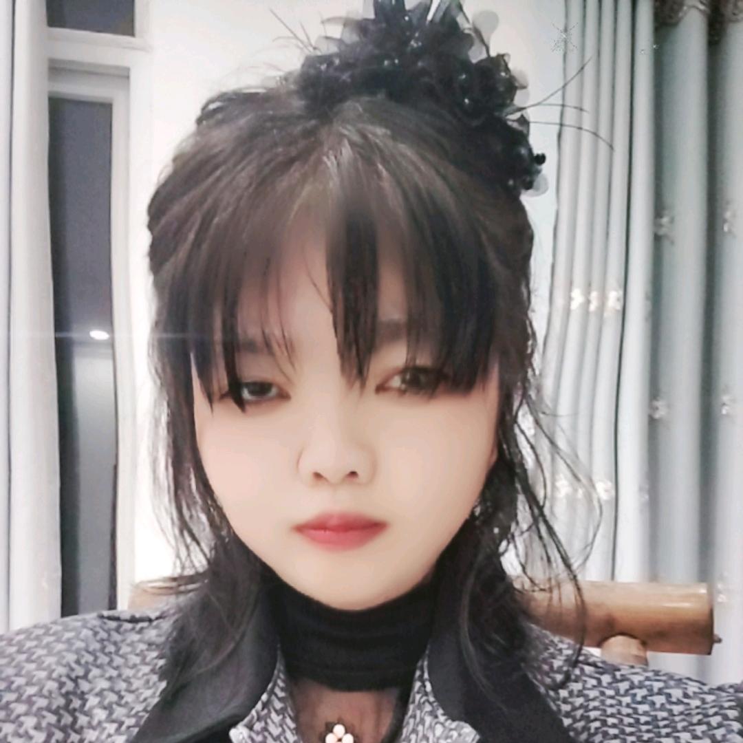 依然蔷薇