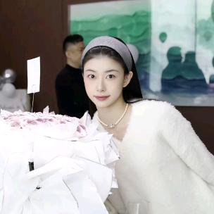 搭茉配