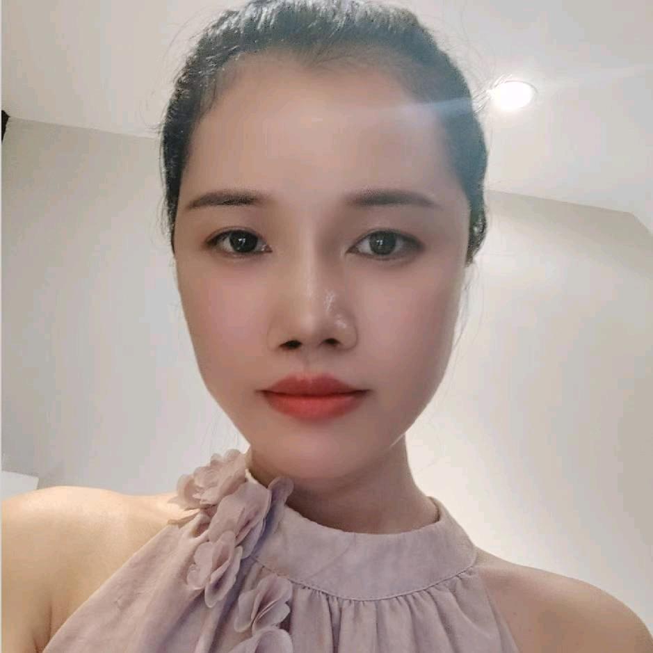 海花岛房产小妍