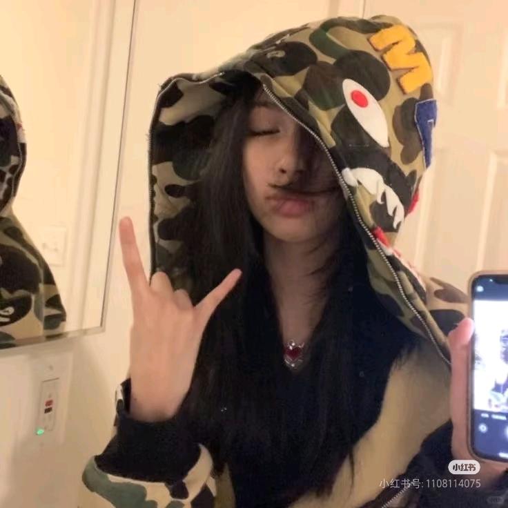 hhh