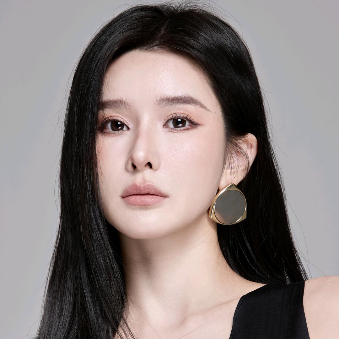 杉姗（壹颜）形象设计