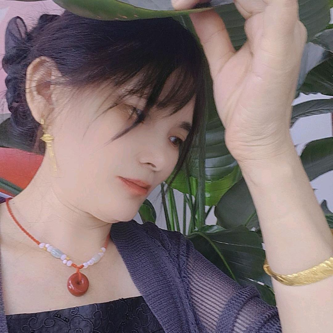 伊人姐（早8:10)