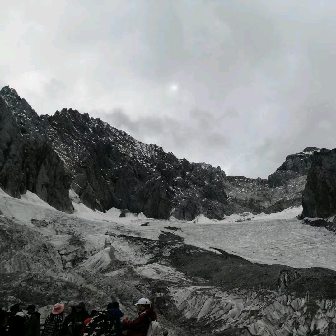 *半年以后.\｀/.