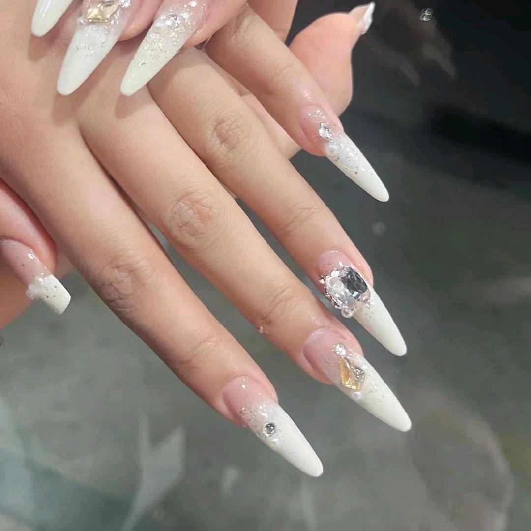 丰县巷往美甲美睫