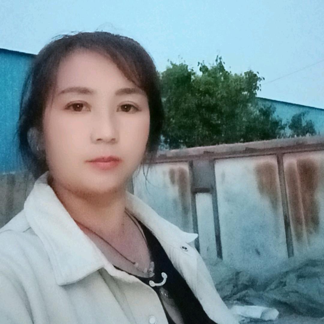 杨小琴