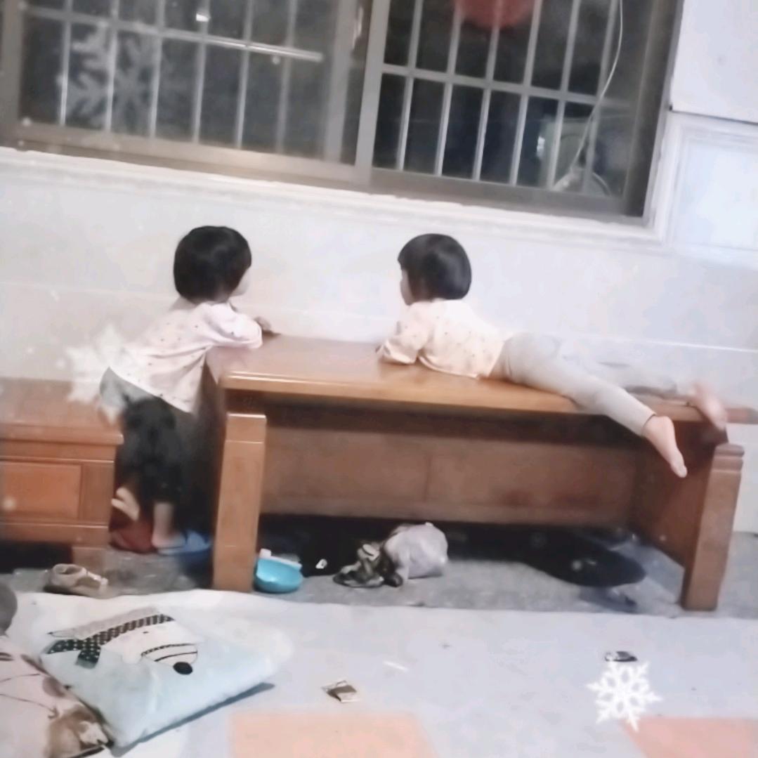 伶俐