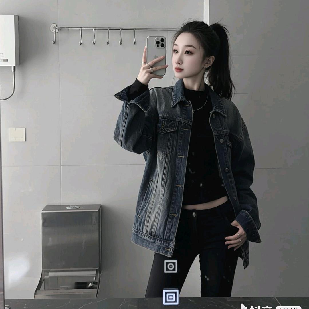 ઈོ傲娇小女人