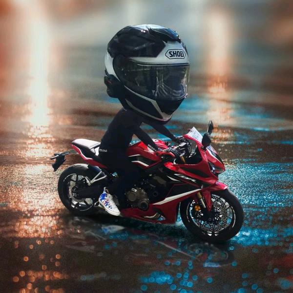 做个俗人，放荡不羁